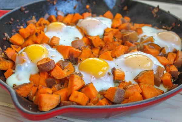 nightshade-free-sweet-potato-turkey-hash-with-eggs-recipe